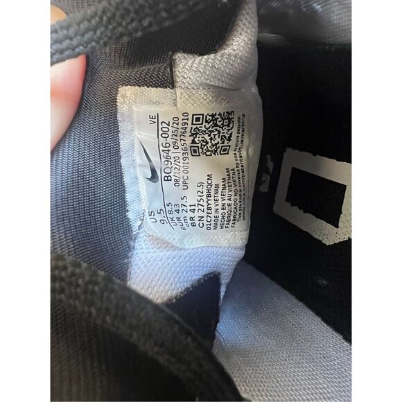 Nike Shoes Mens Size 9.5 Black White Swoosh Air Zoom Pegasus 37 Running Sneakers - Picture 8 of 10